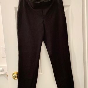 Theory used and in very good condition pants